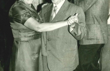 Goście weselni w tańcu - lata 80-te 1