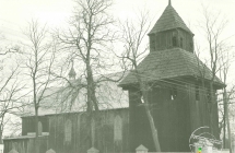 Dzwonnica i kościół parafialny w Malanowie - 1982 rok