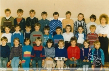 Klasa III B - SP Malanow - 1990 rok, wychowawca Halina Jaworska