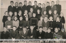 Klasa III - SP Malanow - 1958 rok, wychowawca Maria Miszczak