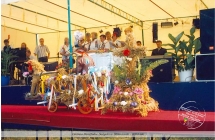 Gminno-Parafialne Dozynki w Żdżenicach - 2004 rok