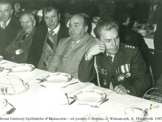 Jubileusz Gminnej Spoldzielni w Malanowie - od prawej J. Bocian, J. Walaszczyk, K. Plociennik - 1987 rok