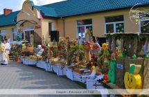 Duzy wieniec dozynkowy